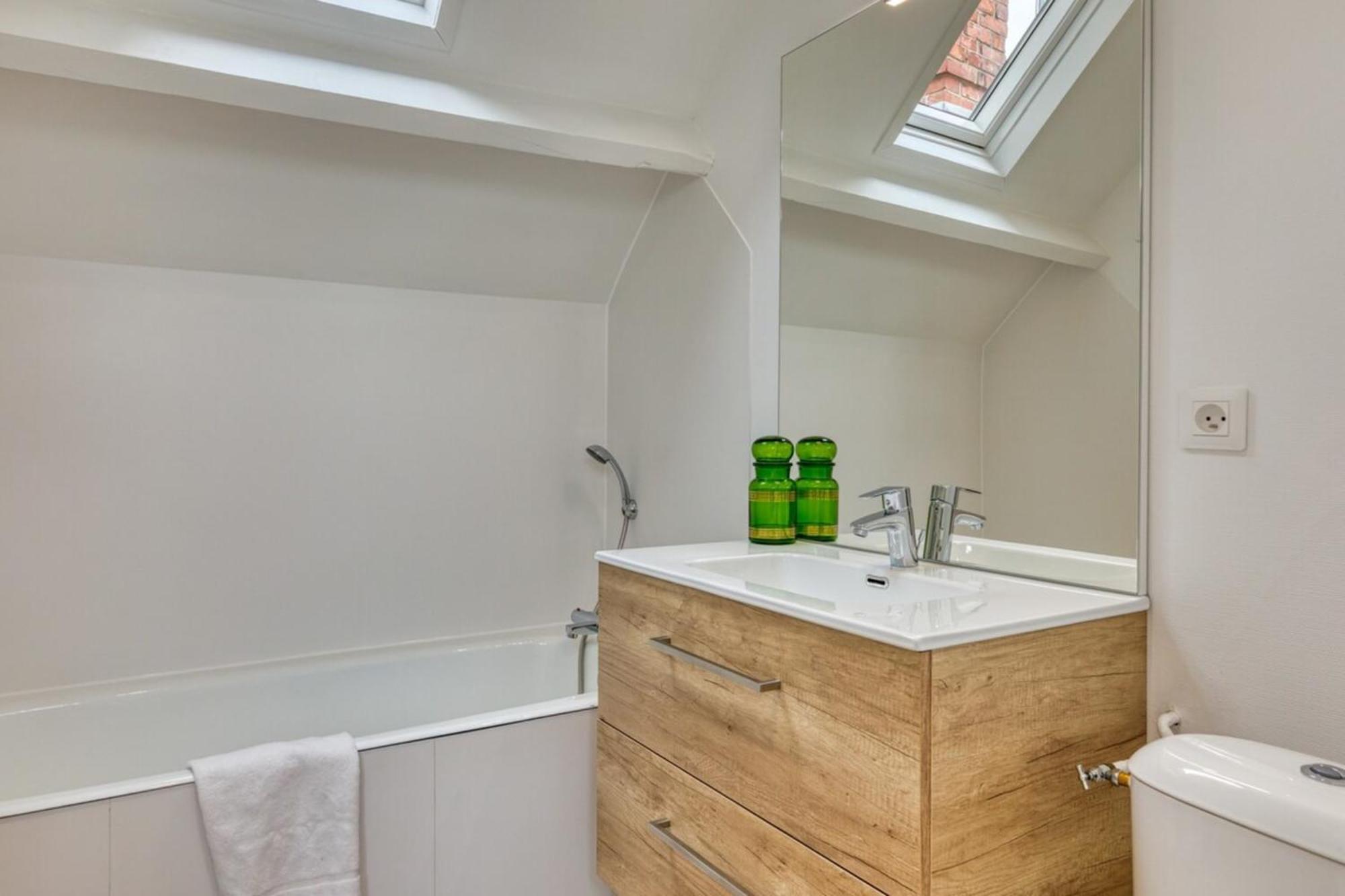 Manuel : Belle Maison A Bois-Guillaume ภายนอก รูปภาพ